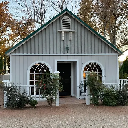 The Cottage At 241 North-3